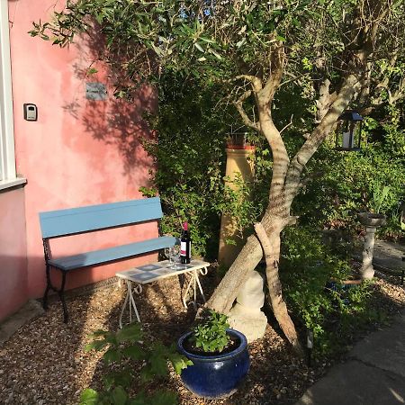 Pretty Victorian Garden Flat Daire Radipole Dış mekan fotoğraf